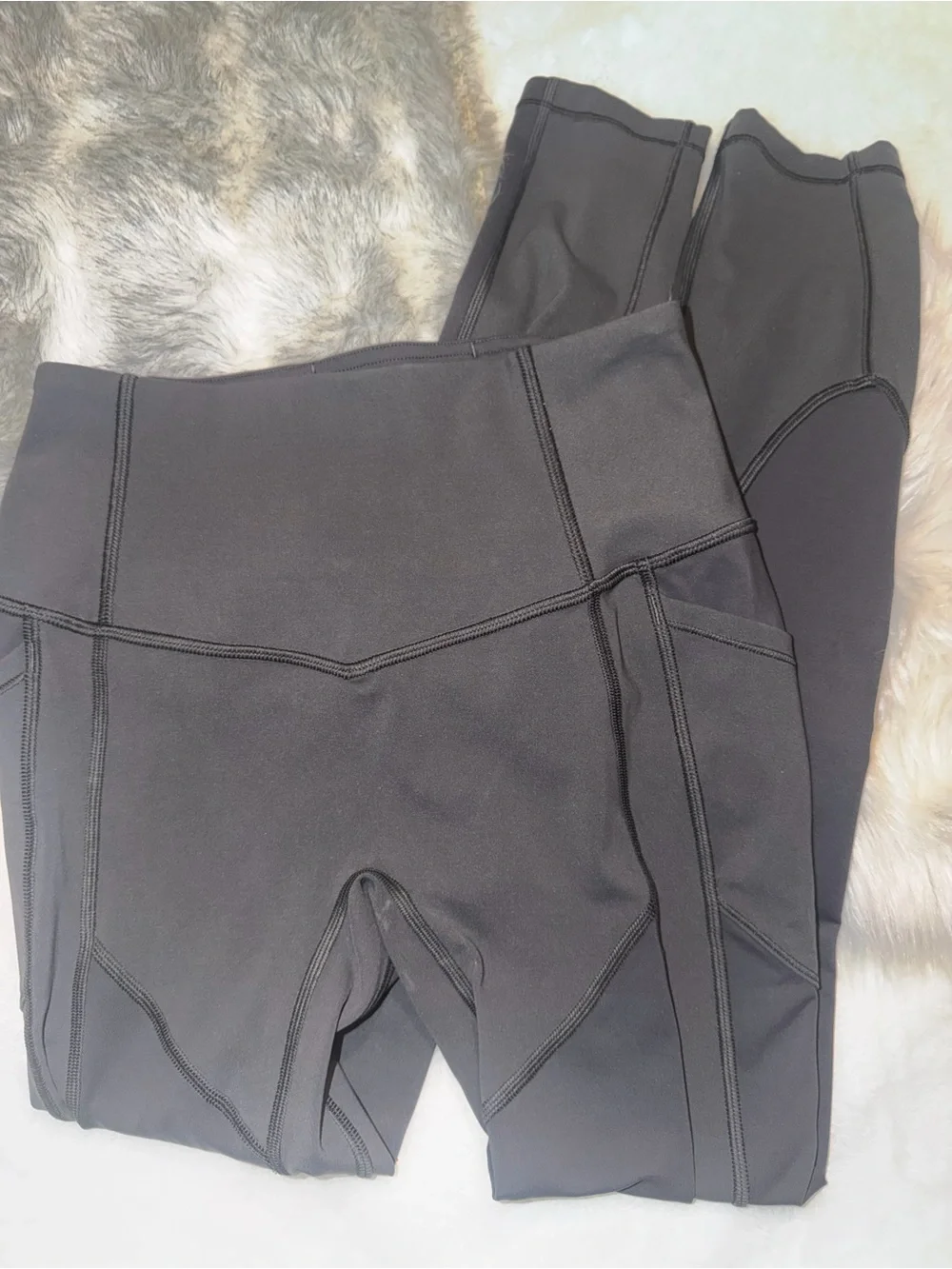 Lululemon All the Right Places (ATRP) pantsIII leggings- Dark Gray